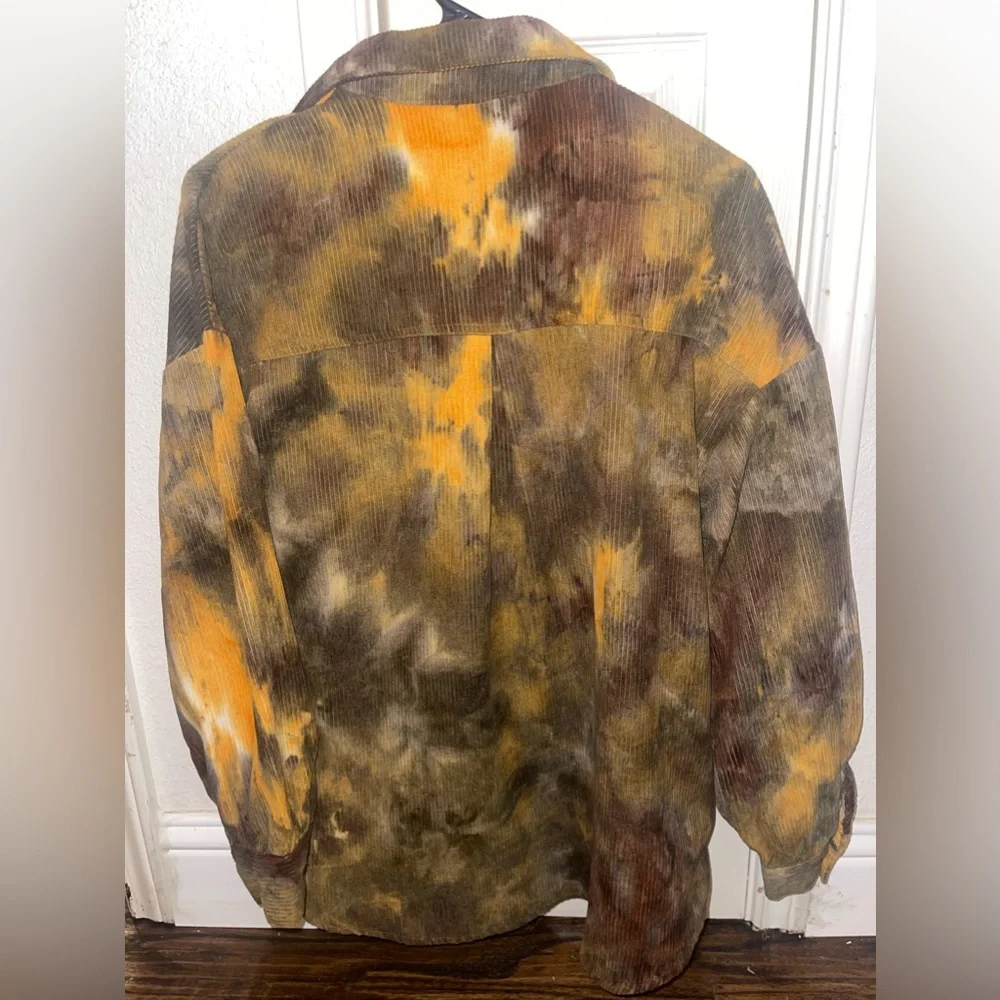 Tie-dye button down - Picture 3 of 3